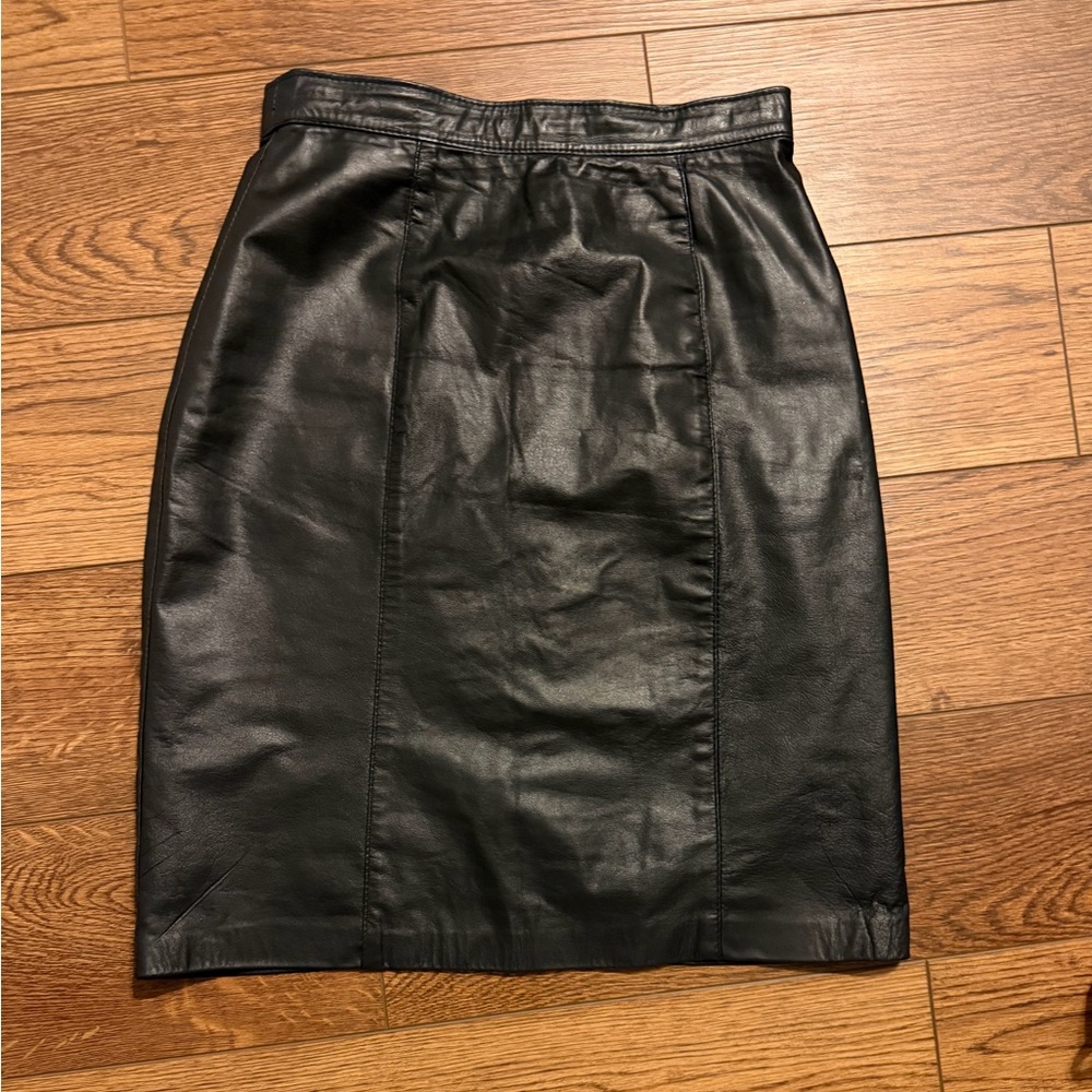 Vintage Comint Classic Black Argentina Leather Pencil Skirt with Lining